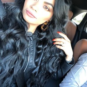 Meet your Posher, Isela